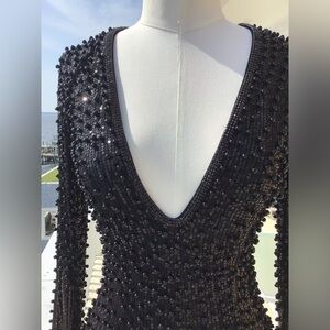 Pears mini dress , deep v neck size extra small